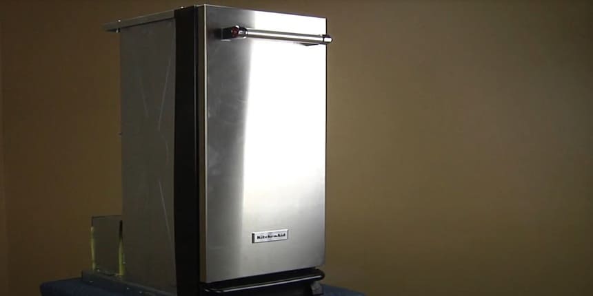 trash compactor making loud noise